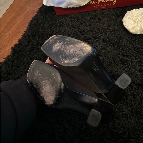 Salvatore Ferragamo Heels - Picture 4 of 11